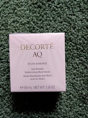 Decorte AQ Hand Essence Replenishing Hand Serum 1.8oz . Sealed Pk.
